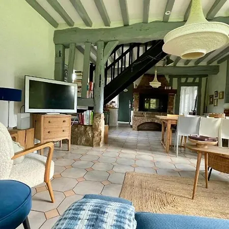 بيت ضيافة La Chaumiere Confort Et Charme Normand 3*